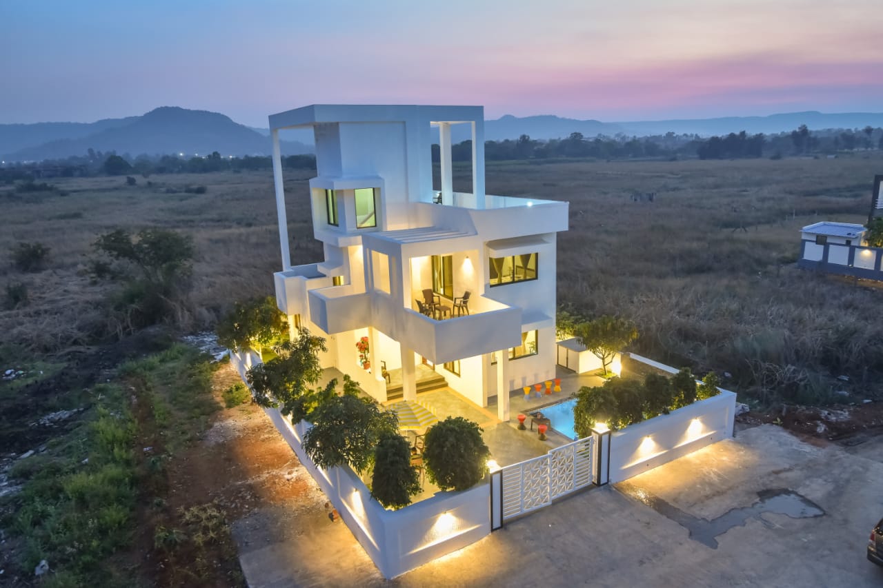 Villa in Lonavala