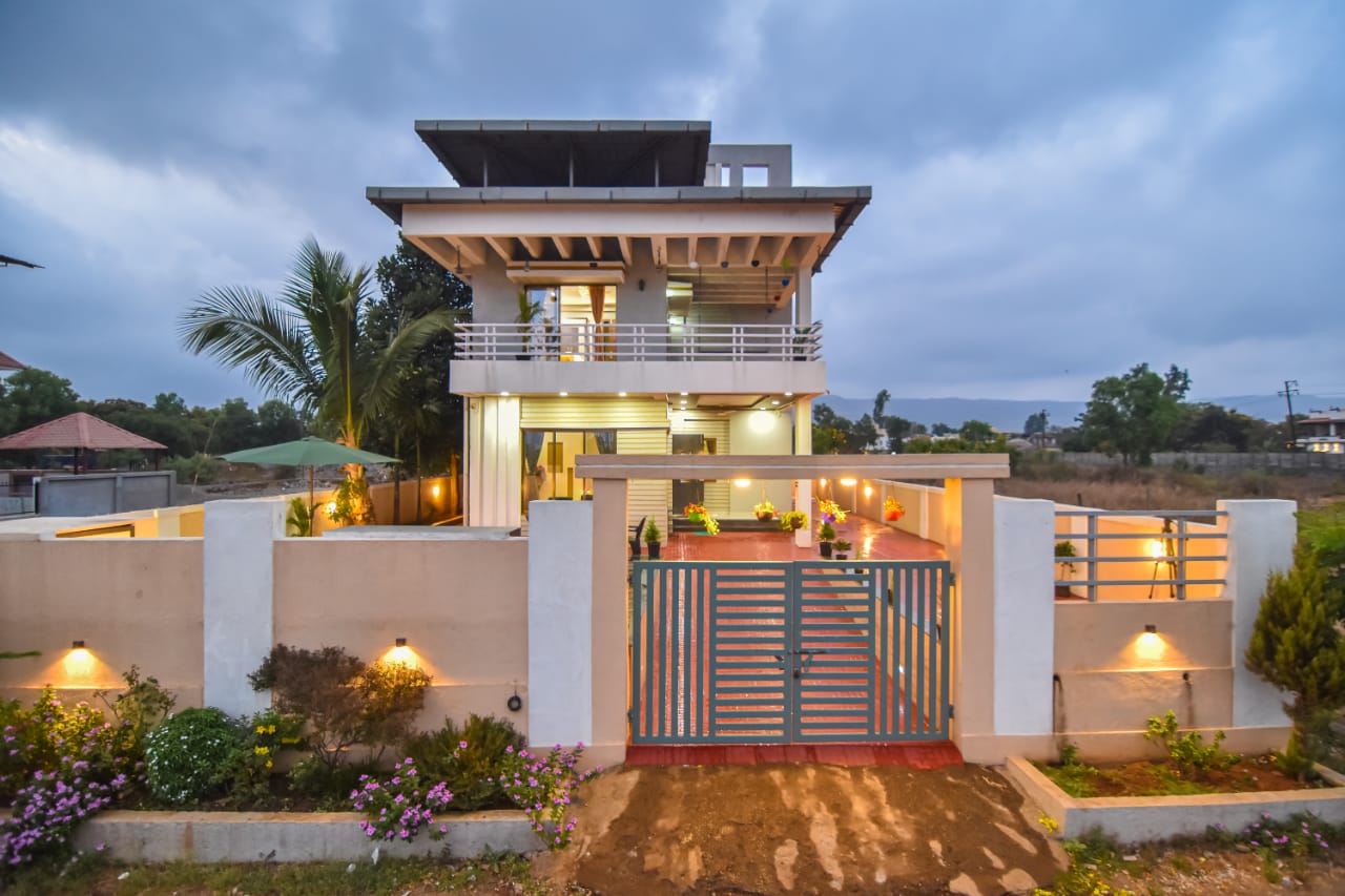 Villa in Lonavala