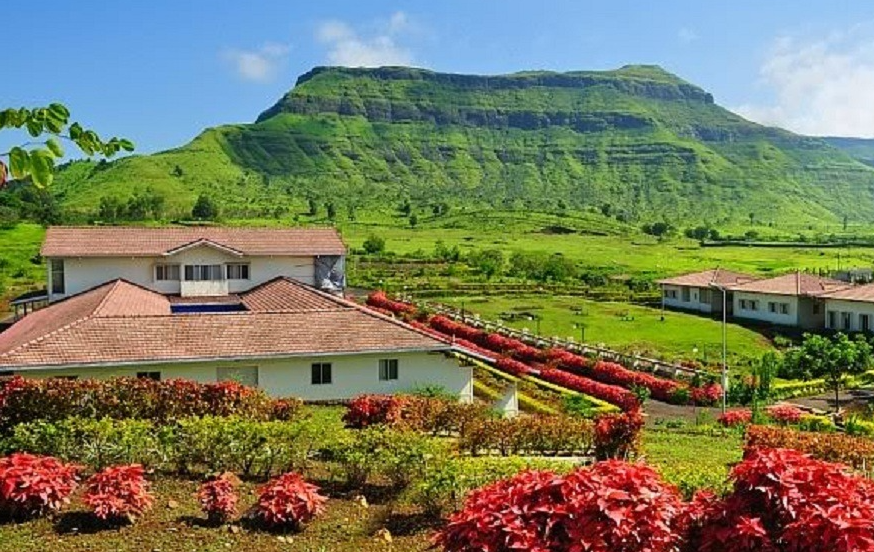 Villa in Lonavala