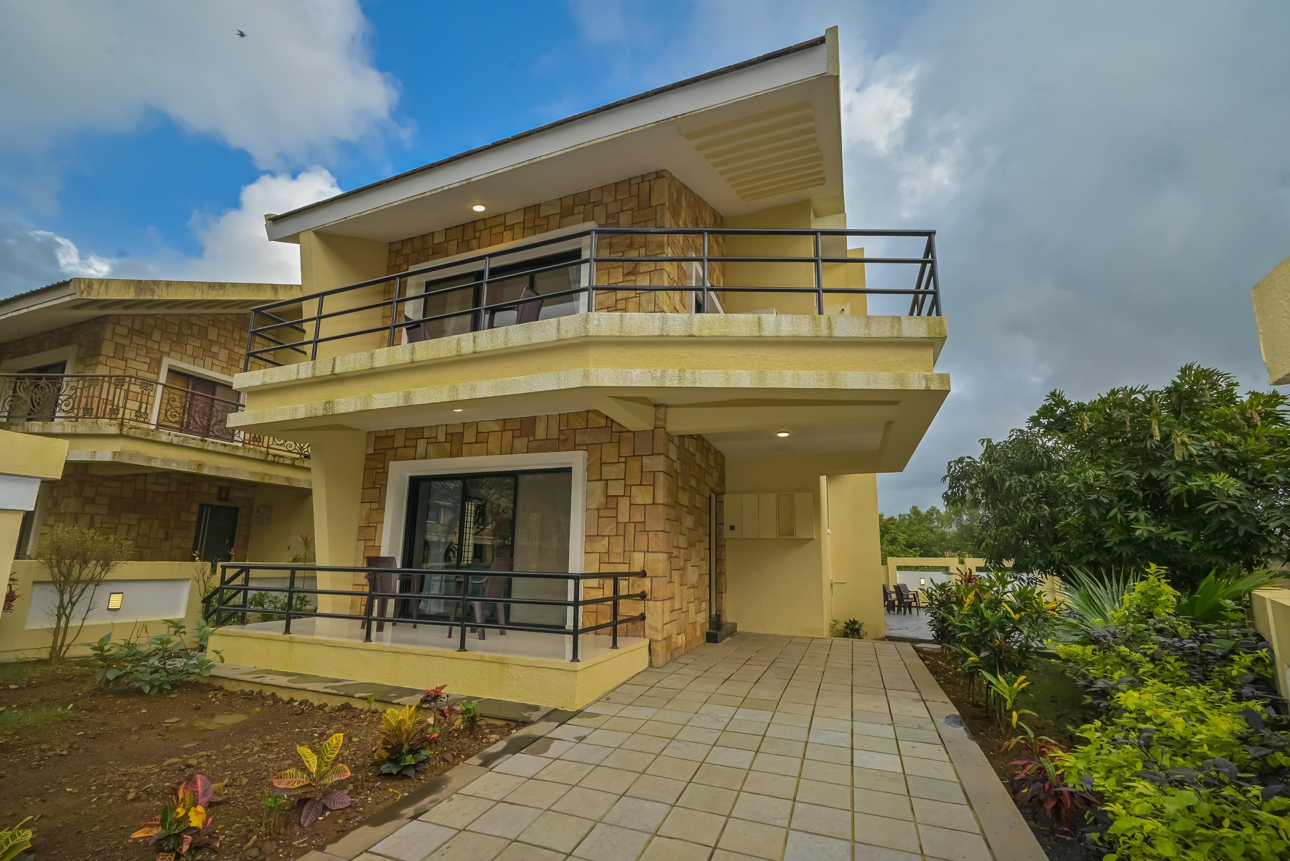 Villa in Lonavala