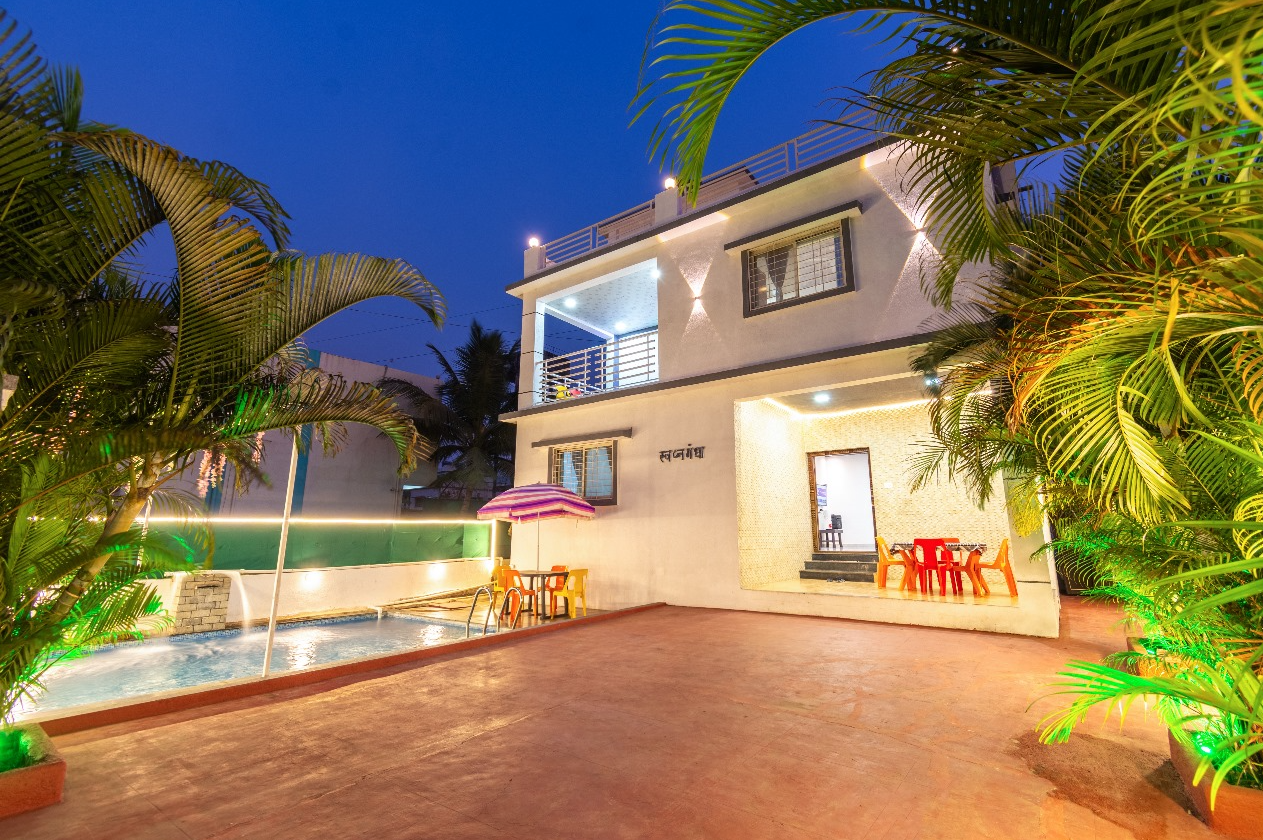 Private room in Lonavala