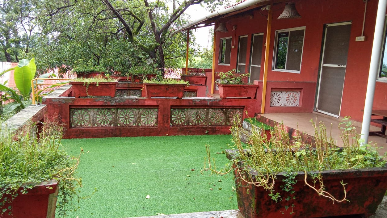 6bhk Luxury AC villa