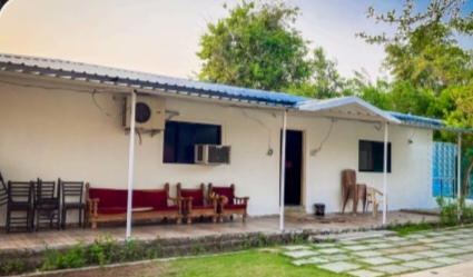 Bhivpuri Camp farmhouse