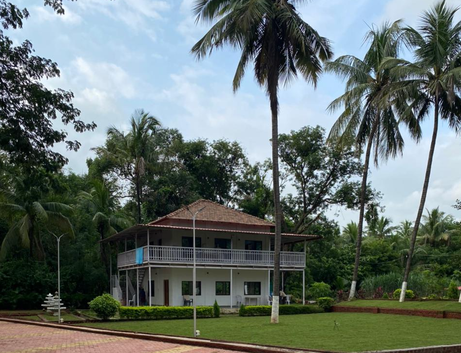 Private room in Karjat