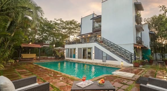 Gulmohar Villa 5 Bhk With Private Pool